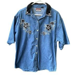 Andrew Sport size 1X boxy embroidered beaded velvet trim button down top.